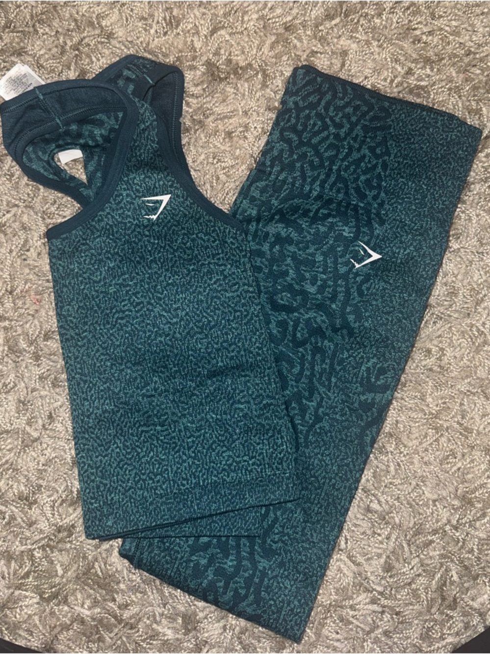 Gymshark Adapt Set - Picture 6 of 6